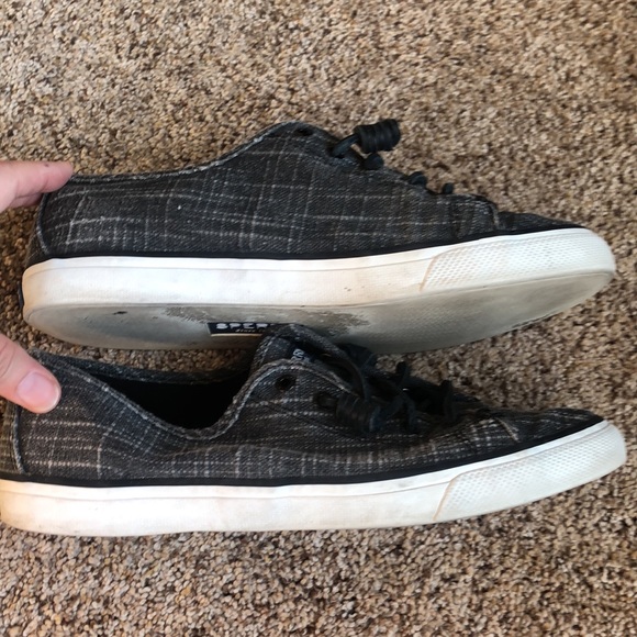Sperry top-slider black and white tennis shoes. 9 - Picture 6 of 9